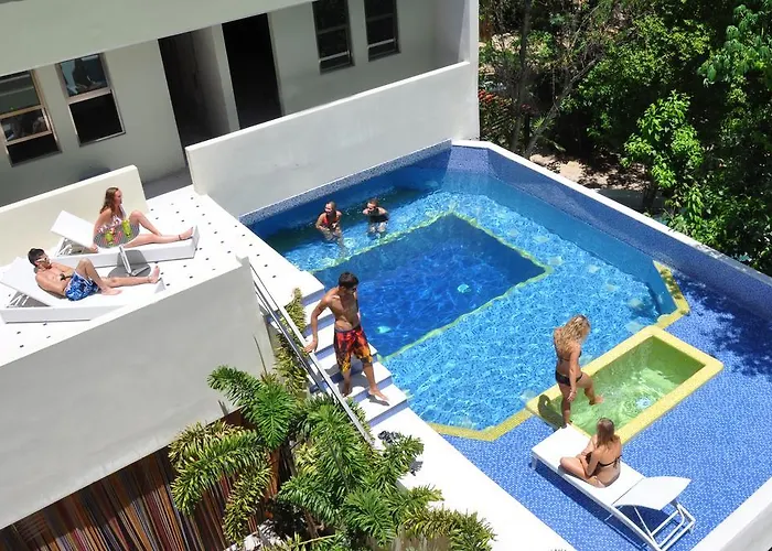 Mimosa Tree Aparthotel 3*